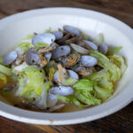 steamed-springcabbage-and-clams-recipe